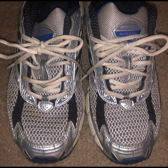 ? Brook’s comfortable running shoe